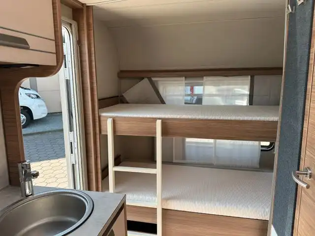 KNAUS SPORT 400 LK 